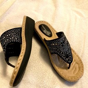 Mountain Sole sandals